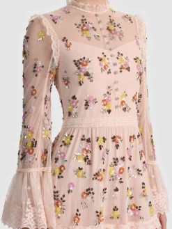 Alice and Olivia ALLEGRA EMBELLISHED LACE MAXI GOWN