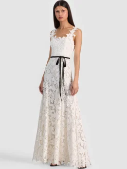 Alice and Olivia CALLA LACE MAXI DRESS