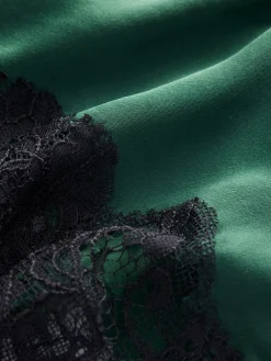 Alice and Olivia CLAUDIA LACE SLIP TOP