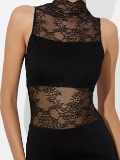 Alice and Olivia NICHOL LACE MAXI DRESS