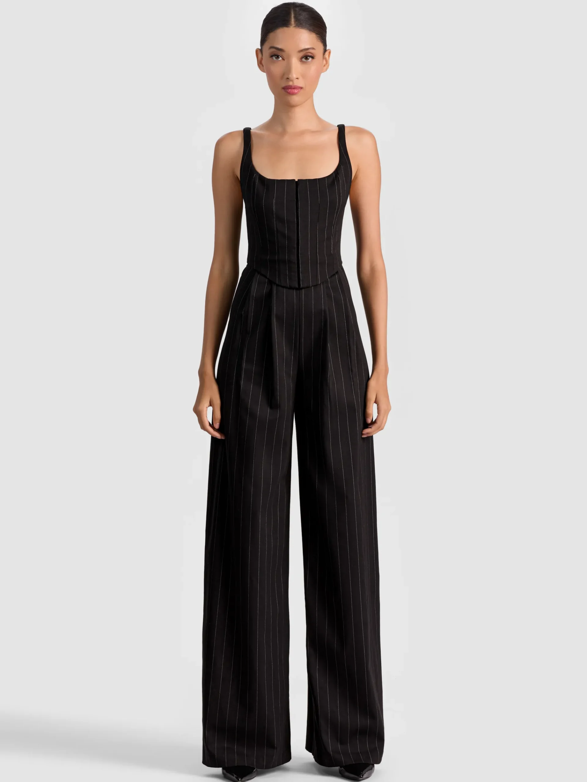 Alice and Olivia REBECCA TAILORED VEST JUMPSUIT