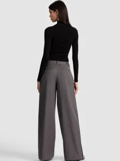 Alice and Olivia ROBERTA RIBBED TURTLENECK